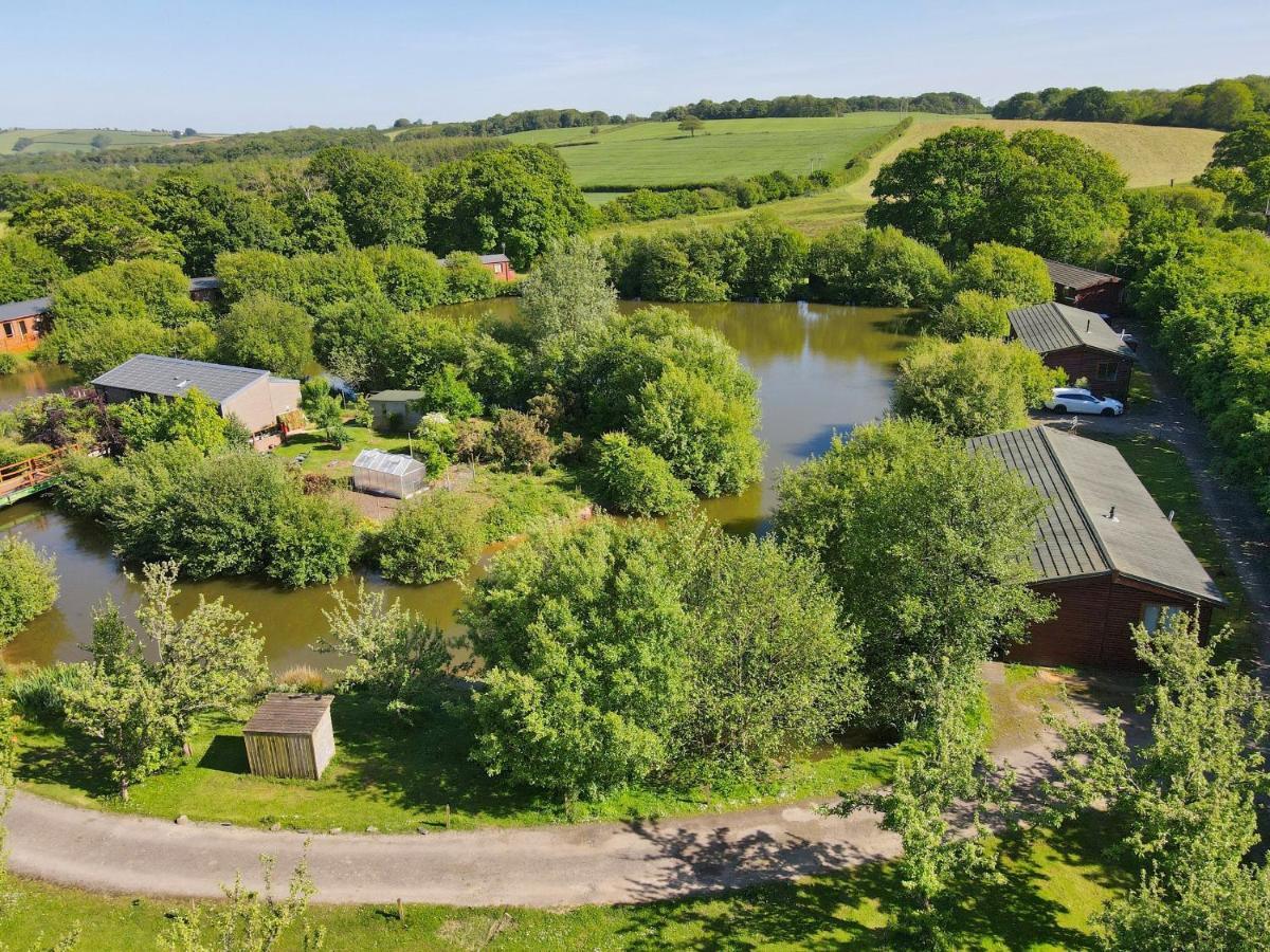 Braeburn Lodge Winkleigh Exteriér fotografie